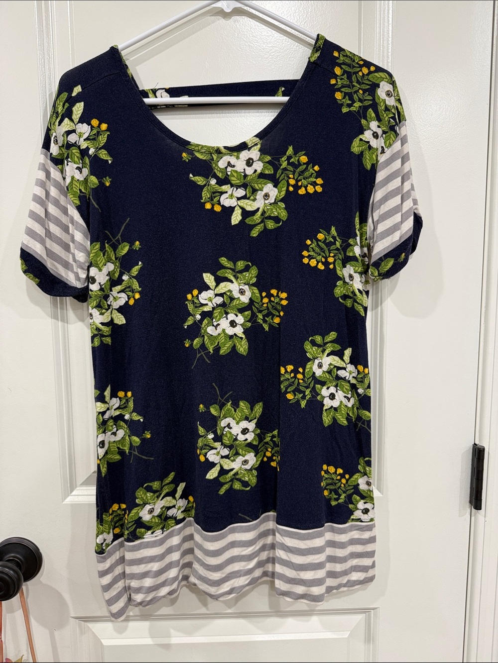 Matilda Jane Floral Scoop Neck Women's Top - Navy